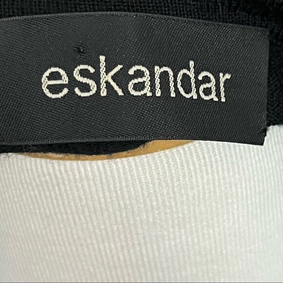 Eskandar Black Sweater Merino Wool Scoop Neck Long Sleeve Lightweight M - Picture 5 of 7